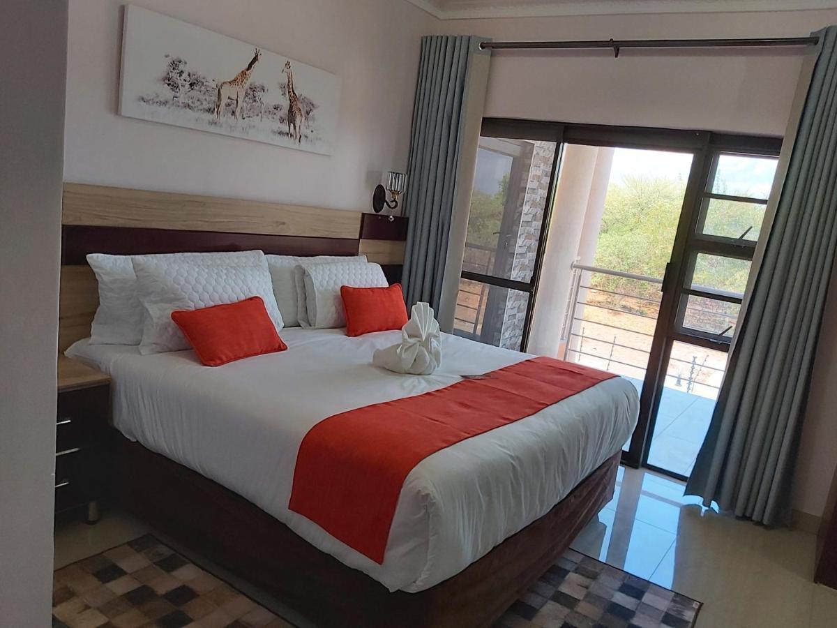 Top Stay Inn Касане Экстерьер фото